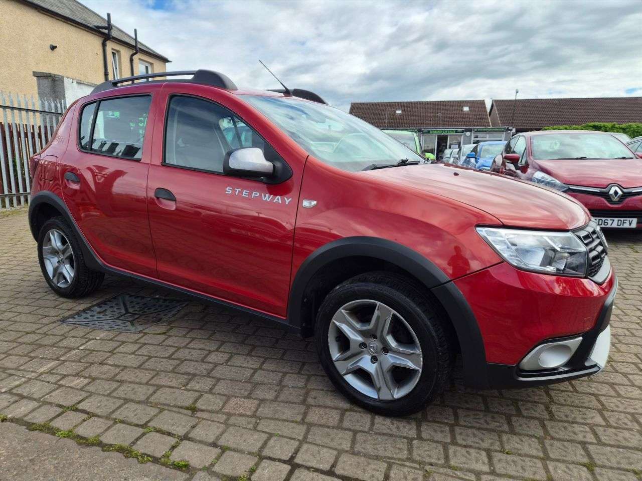 A 2018 DACIA SANDERO STEPWAY 1.5 dCi Ambiance Hatchback 5dr Diesel Manual Euro 6 (s/s) (90 ps) A 2018 DACIA SANDERO STEPWAY 1.5 dCi Ambiance Hatchback 5dr Diesel Manual Euro 6 (s/s) (90 ps)
