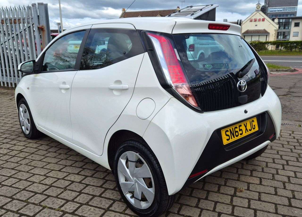 2015 TOYOTA AYGO 2015 TOYOTA AYGO