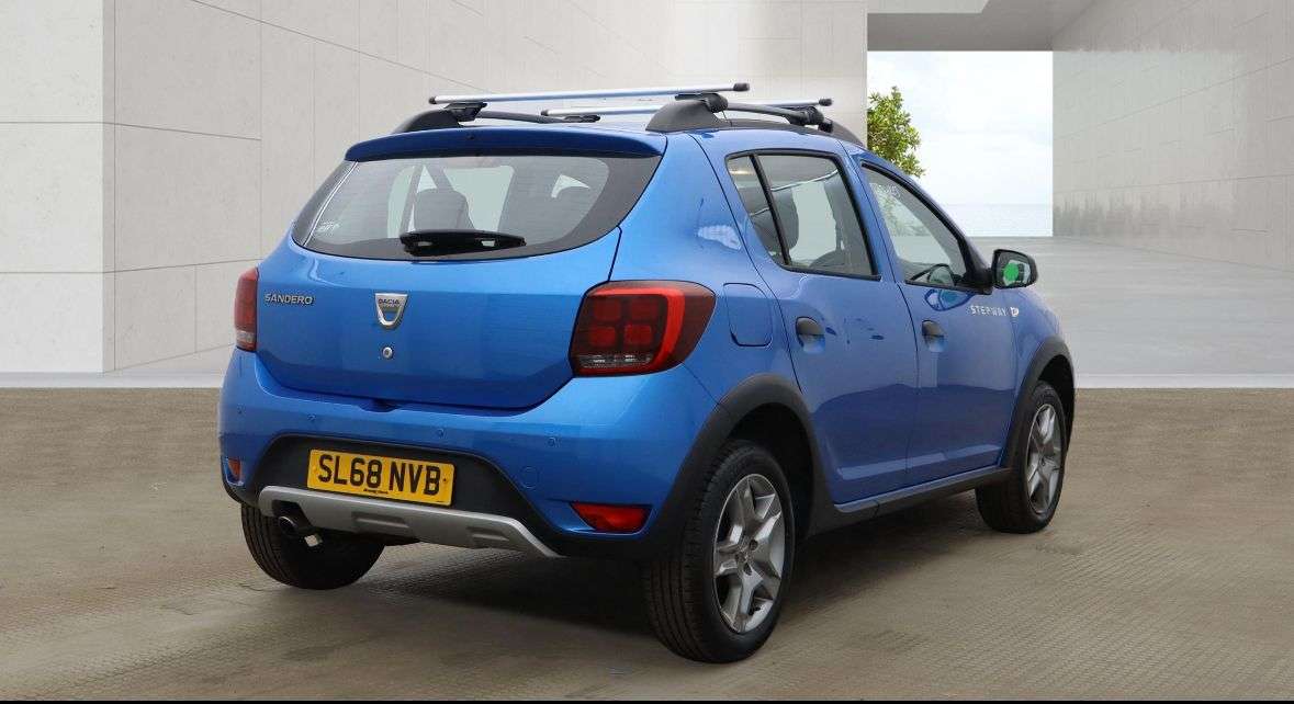 A 2018 DACIA SANDERO STEPWAY 0.9 TCe Essential Hatchback 5dr Petrol Manual Euro 6 (s/s) (90 ps) A 2018 DACIA SANDERO STEPWAY 0.9 TCe Essential Hatchback 5dr Petrol Manual Euro 6 (s/s) (90 ps)