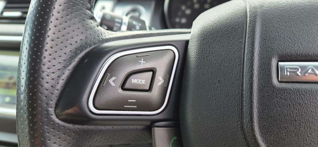 2018 LAND ROVER RANGE ROVER EVOQUE 2018 LAND ROVER RANGE ROVER EVOQUE