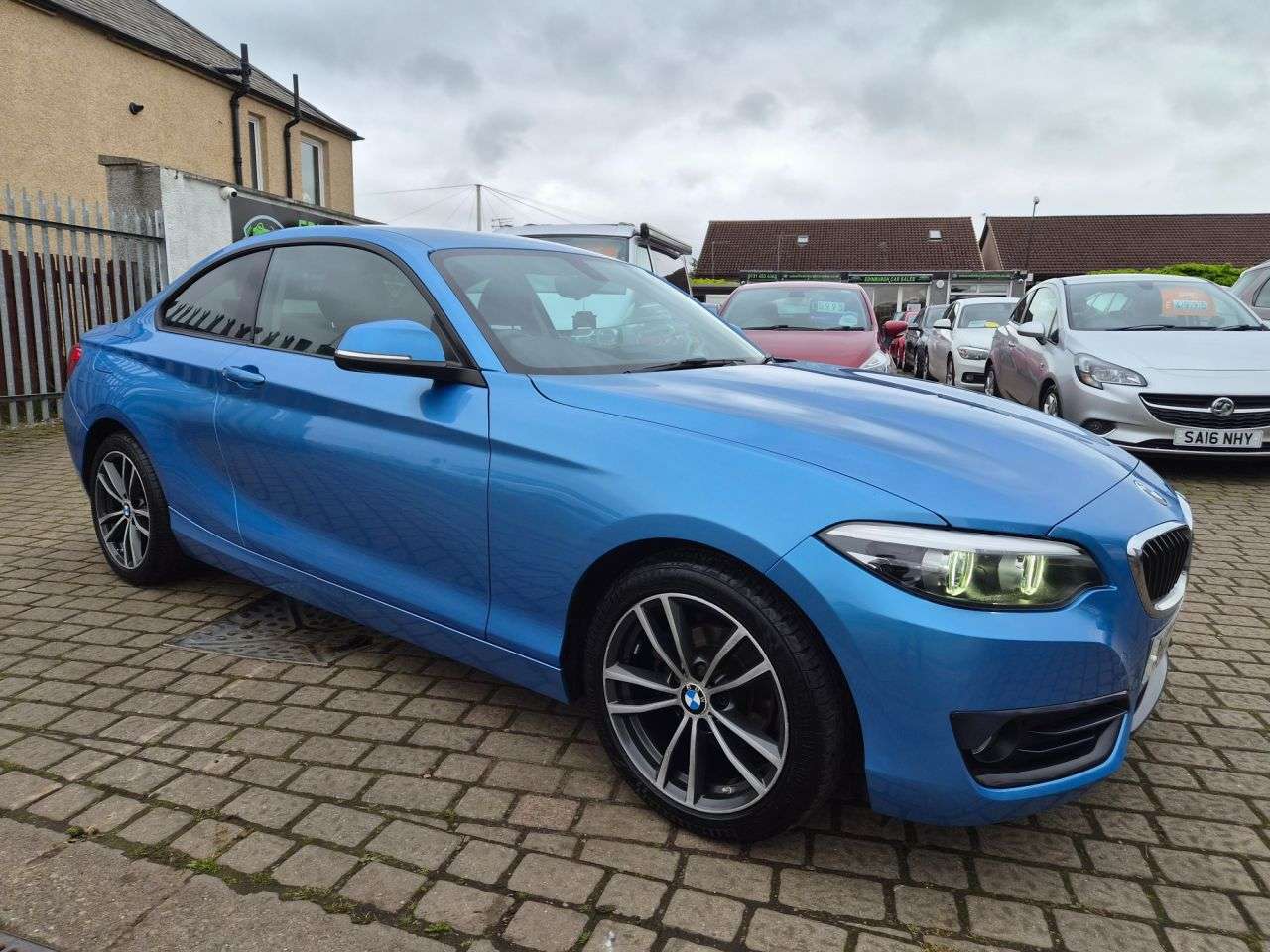 A 2017 BMW 2 SERIES 2.0 218d Sport Coupe 2dr Diesel Auto Euro 6 (s/s) (150 ps) A 2017 BMW 2 SERIES 2.0 218d Sport Coupe 2dr Diesel Auto Euro 6 (s/s) (150 ps)