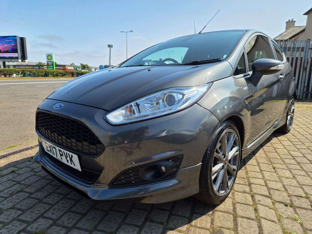A 2017 FORD FIESTA 1.0T EcoBoost ST-Line Hatchback 3dr Petrol Manual Euro 6 (s/s) (125 ps) NEW A 2017 FORD FIESTA 1.0T EcoBoost ST-Line Hatchback 3dr Petrol Manual Euro 6 (s/s) (125 ps) NEW