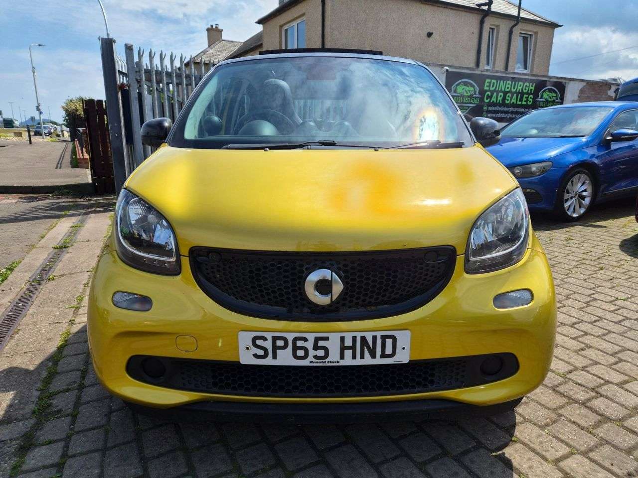 A 2015 SMART FORFOUR 1.0 Prime Night Sky (Premium) Hatchback 5dr Petrol Manual Euro 6 (s/s) (71 A 2015 SMART FORFOUR 1.0 Prime Night Sky (Premium) Hatchback 5dr Petrol Manual Euro 6 (s/s) (71