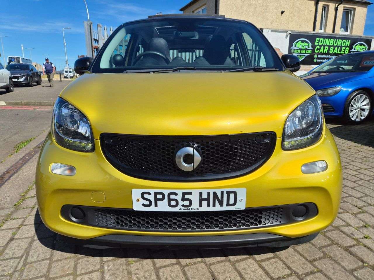 A 2015 SMART FORFOUR 1.0 Prime Night Sky (Premium) Hatchback 5dr Petrol Manual Euro 6 (s/s) (71 A 2015 SMART FORFOUR 1.0 Prime Night Sky (Premium) Hatchback 5dr Petrol Manual Euro 6 (s/s) (71