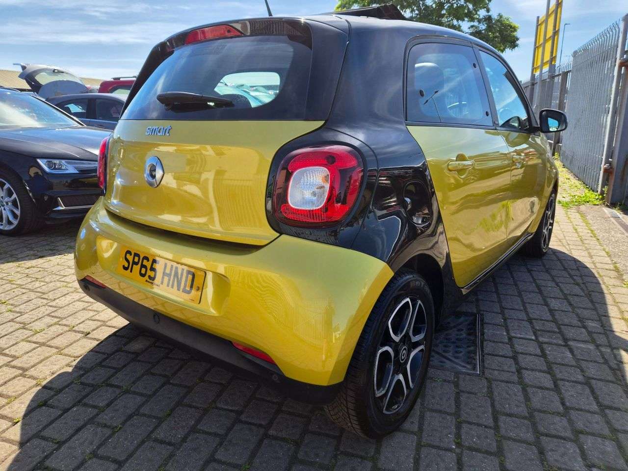 2015 SMART FORFOUR 2015 SMART FORFOUR