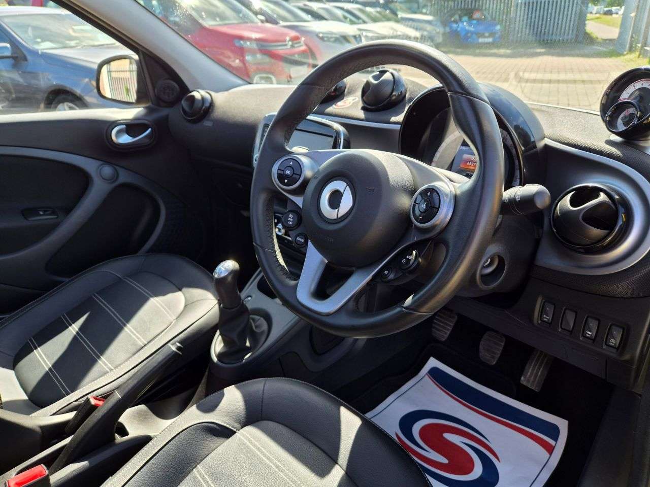 2015 SMART FORFOUR 2015 SMART FORFOUR