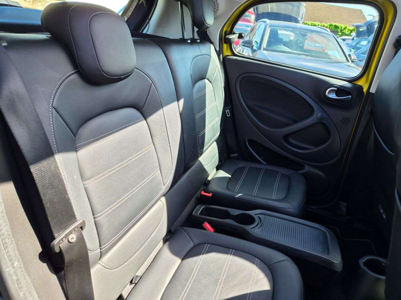 2015 SMART FORFOUR 2015 SMART FORFOUR