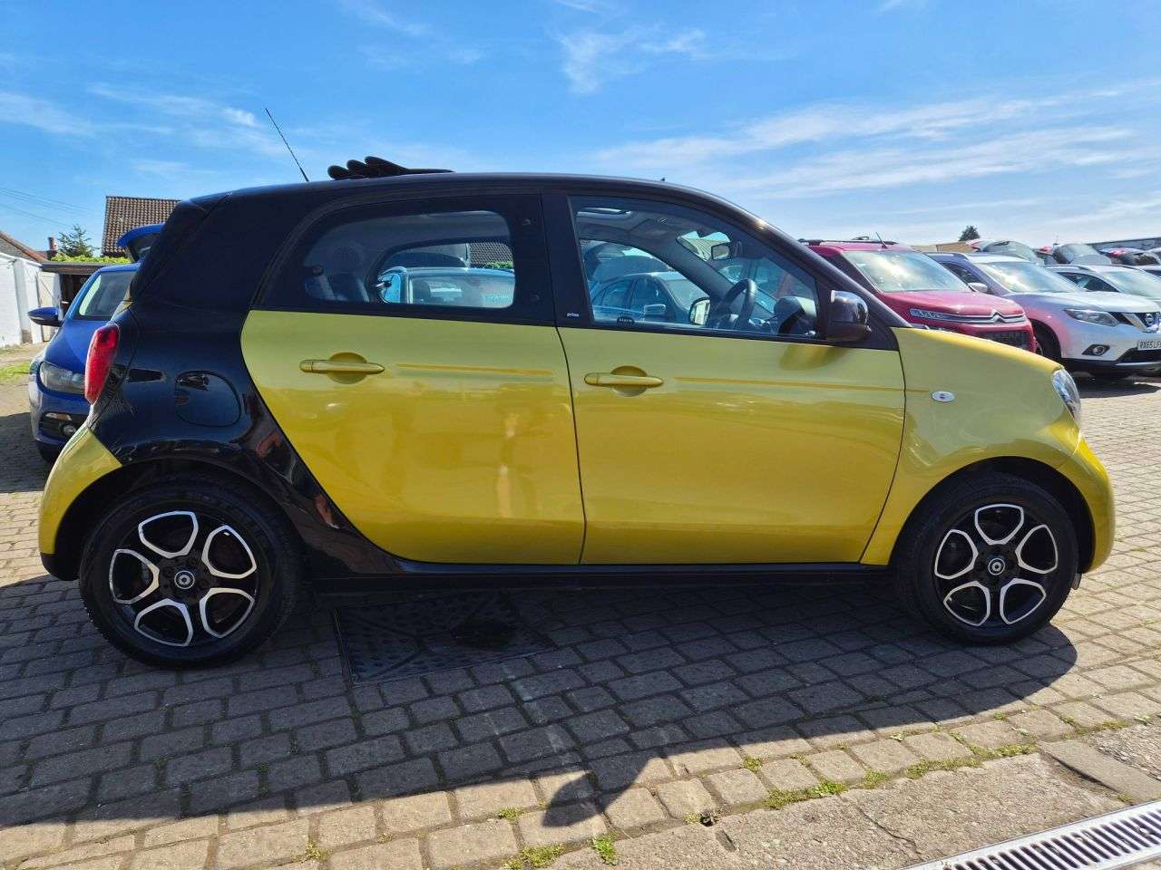 2015 SMART FORFOUR 2015 SMART FORFOUR