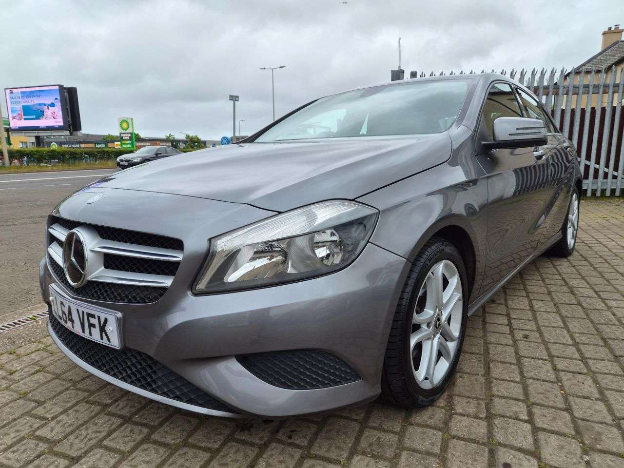A 2014 MERCEDES-BENZ A-CLASS 2.1 A200 CDI Sport Hatchback 5dr Diesel 7G-DCT Euro 6 (s/s) (136 ps) A 2014 MERCEDES-BENZ A-CLASS 2.1 A200 CDI Sport Hatchback 5dr Diesel 7G-DCT Euro 6 (s/s) (136 ps)