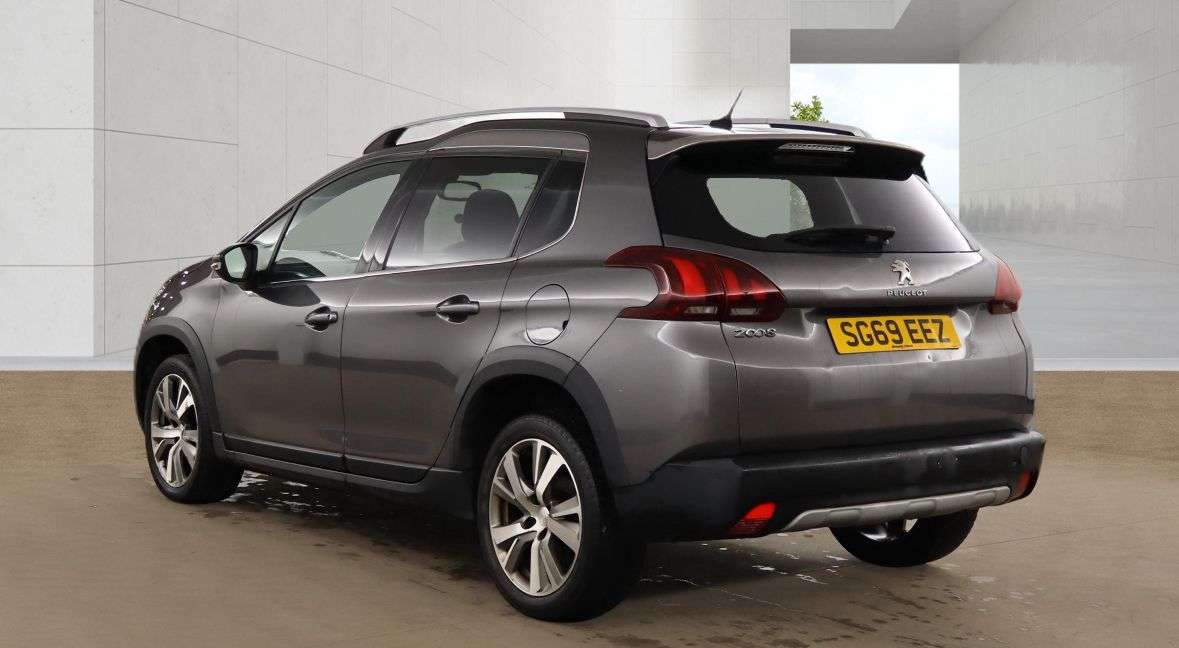 A 2019 PEUGEOT 2008 1.5 BlueHDi Allure SUV 5dr Diesel Manual Euro 6 (s/s) (100 ps) A 2019 PEUGEOT 2008 1.5 BlueHDi Allure SUV 5dr Diesel Manual Euro 6 (s/s) (100 ps)