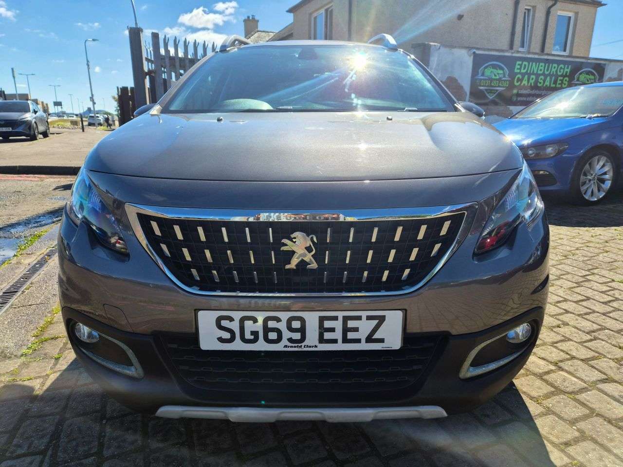 A 2019 PEUGEOT 2008 1.5 BlueHDi Allure SUV 5dr Diesel Manual Euro 6 (s/s) (100 ps) A 2019 PEUGEOT 2008 1.5 BlueHDi Allure SUV 5dr Diesel Manual Euro 6 (s/s) (100 ps)