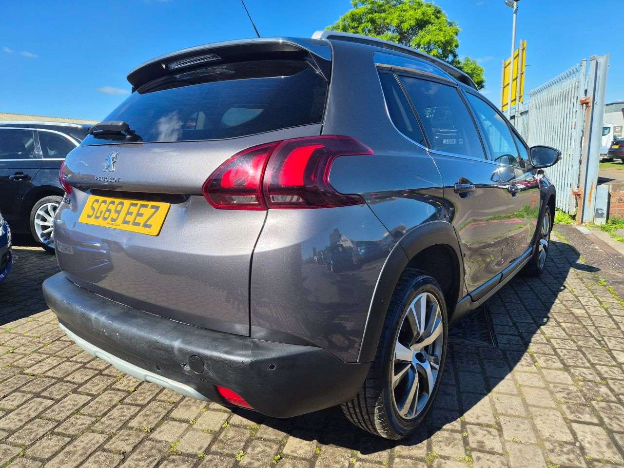 2019 PEUGEOT 2008 2019 PEUGEOT 2008