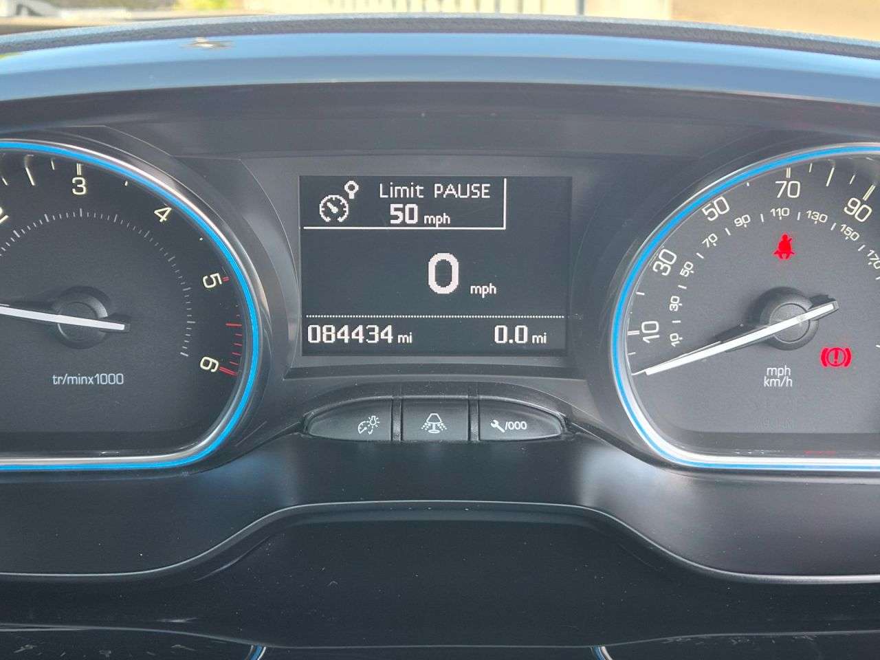 2019 PEUGEOT 2008 2019 PEUGEOT 2008