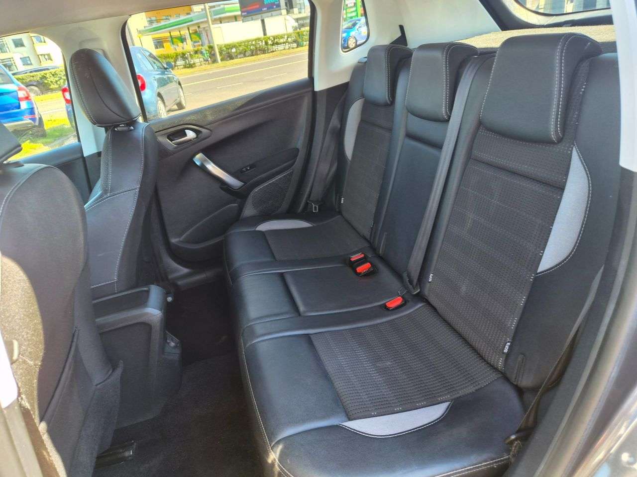 2019 PEUGEOT 2008 2019 PEUGEOT 2008