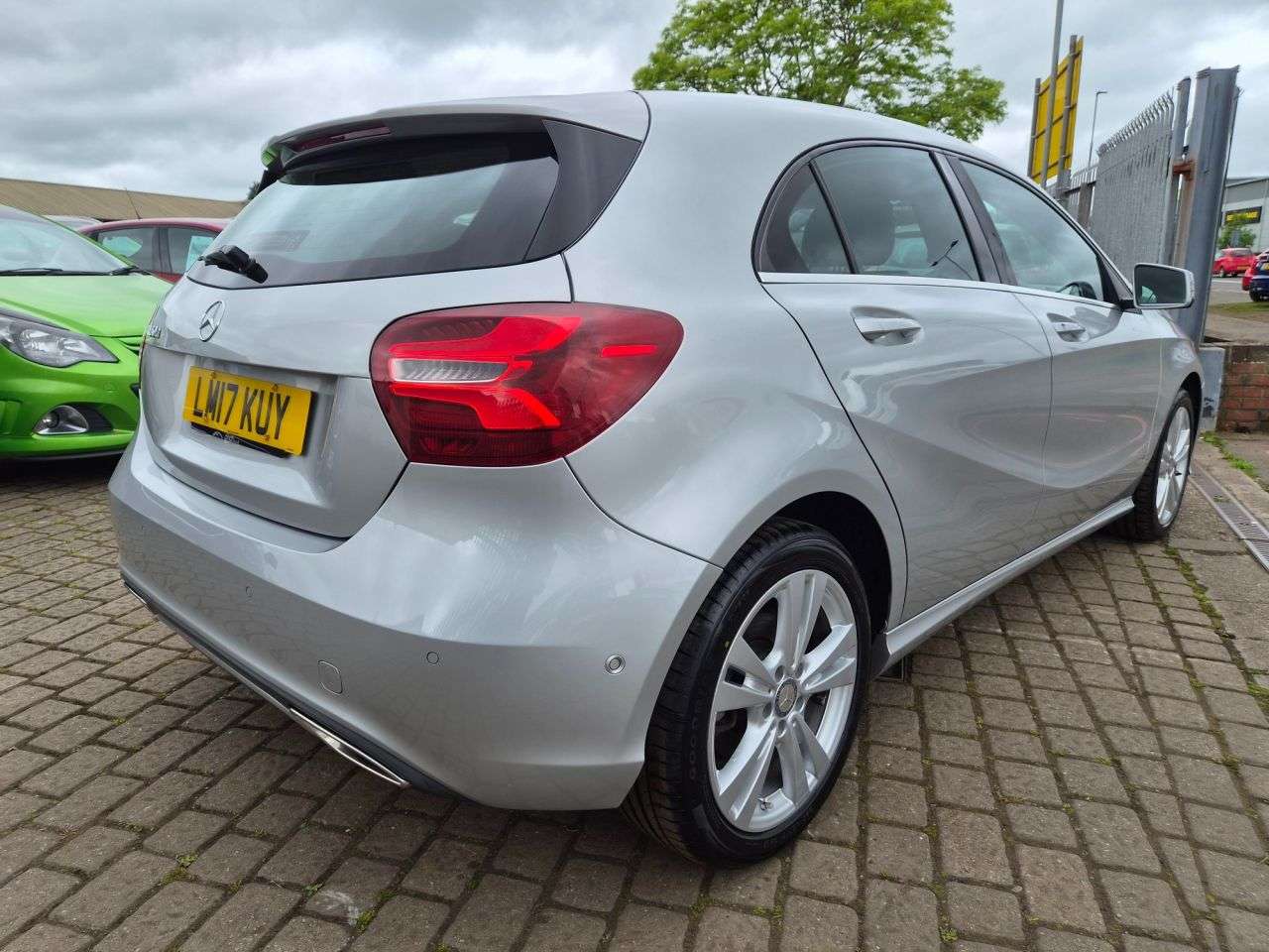 2017 MERCEDES-BENZ A CLASS 2017 MERCEDES-BENZ A CLASS