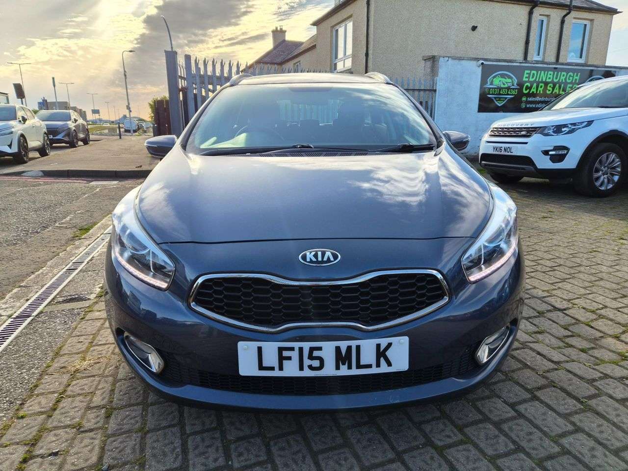 A 2015 KIA CEED 1.6 CRDi EcoDynamics 2 Sportswagon 5dr Diesel Manual Euro 5 (s/s) (126 bhp) A 2015 KIA CEED 1.6 CRDi EcoDynamics 2 Sportswagon 5dr Diesel Manual Euro 5 (s/s) (126 bhp)
