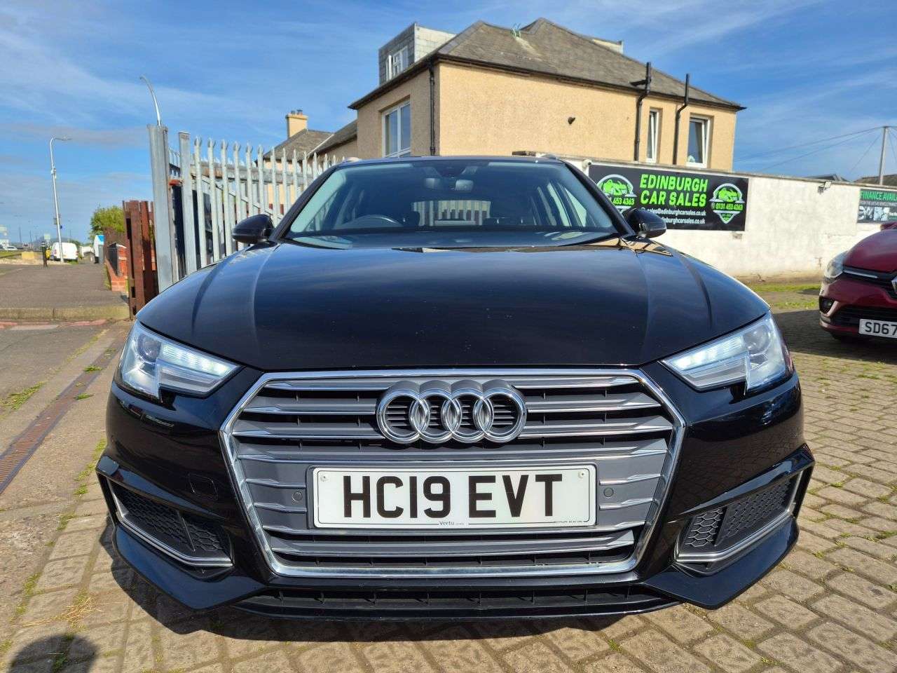 A 2019 AUDI A4 AVANT 2.0 TDI 35 Sport Estate 5dr Diesel S Tronic Euro 6 (s/s) (150 ps) A 2019 AUDI A4 AVANT 2.0 TDI 35 Sport Estate 5dr Diesel S Tronic Euro 6 (s/s) (150 ps)