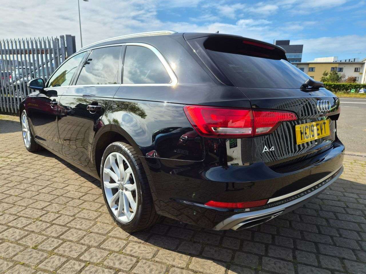 2019 AUDI A4 AVANT 2019 AUDI A4 AVANT
