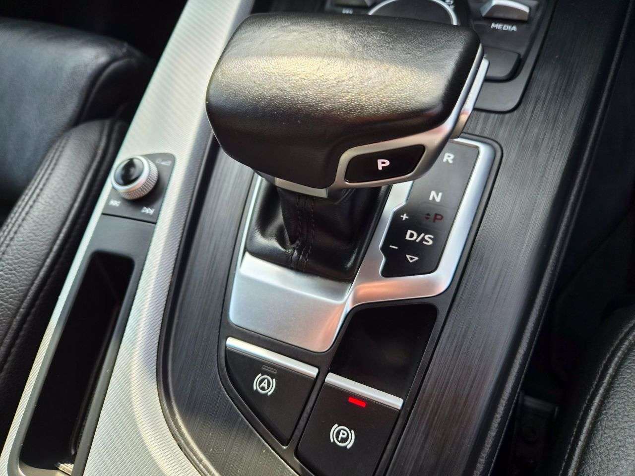 2019 AUDI A4 AVANT 2019 AUDI A4 AVANT