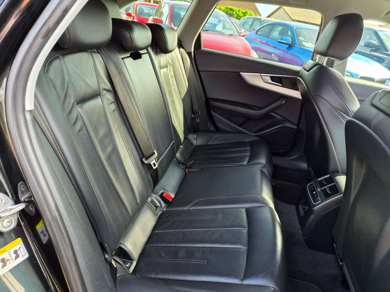 2019 AUDI A4 AVANT 2019 AUDI A4 AVANT