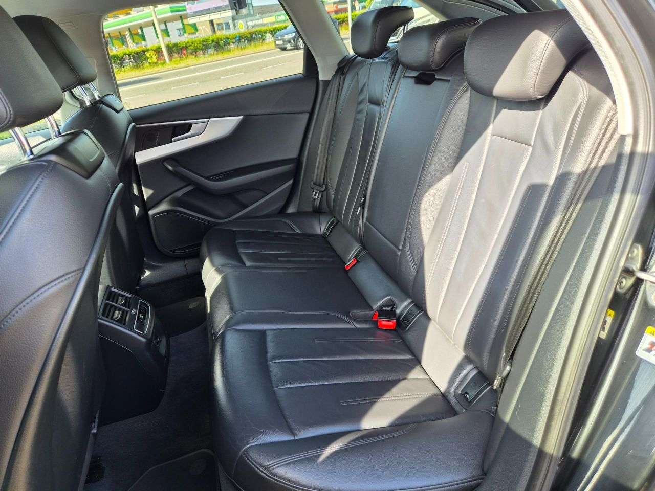 2019 AUDI A4 AVANT 2019 AUDI A4 AVANT