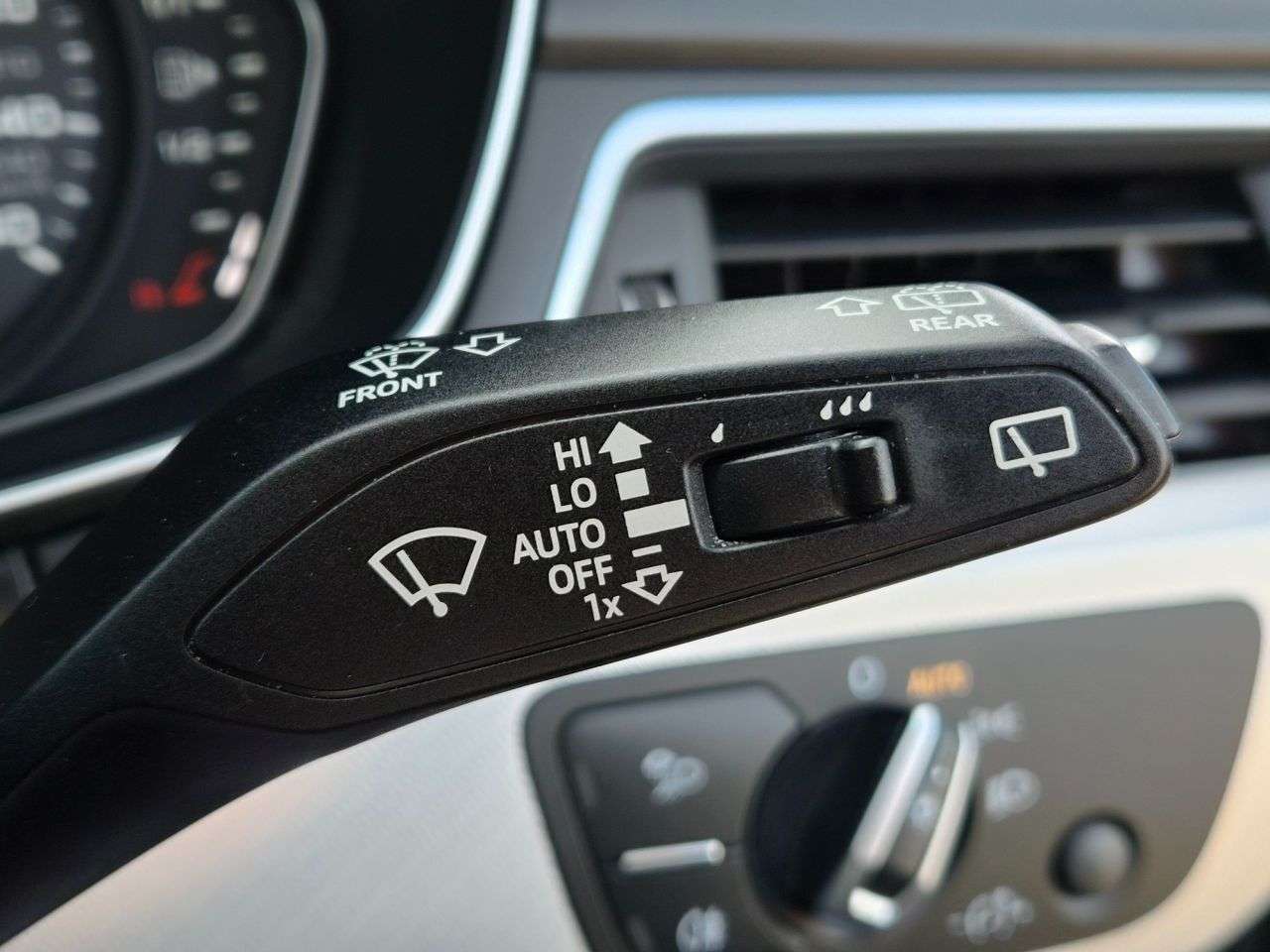 2019 AUDI A4 AVANT 2019 AUDI A4 AVANT