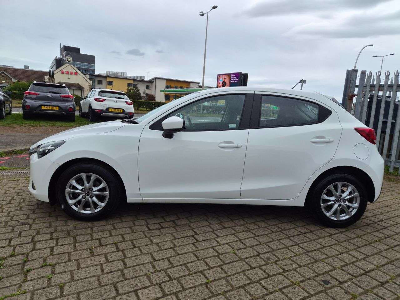 2018 MAZDA MAZDA2 2018 MAZDA MAZDA2