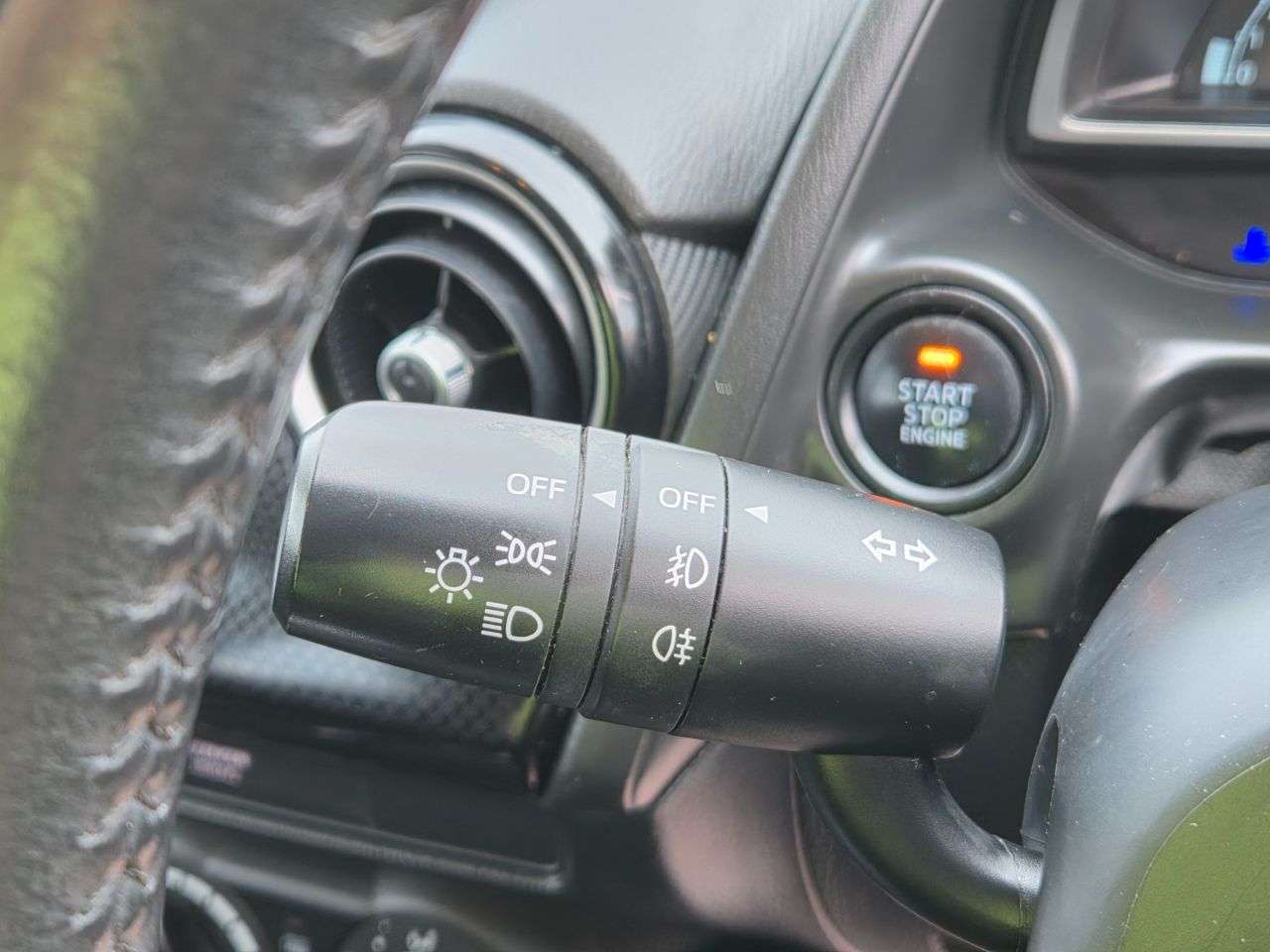 2018 MAZDA MAZDA2 2018 MAZDA MAZDA2