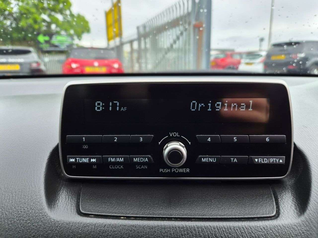 2018 MAZDA MAZDA2 2018 MAZDA MAZDA2