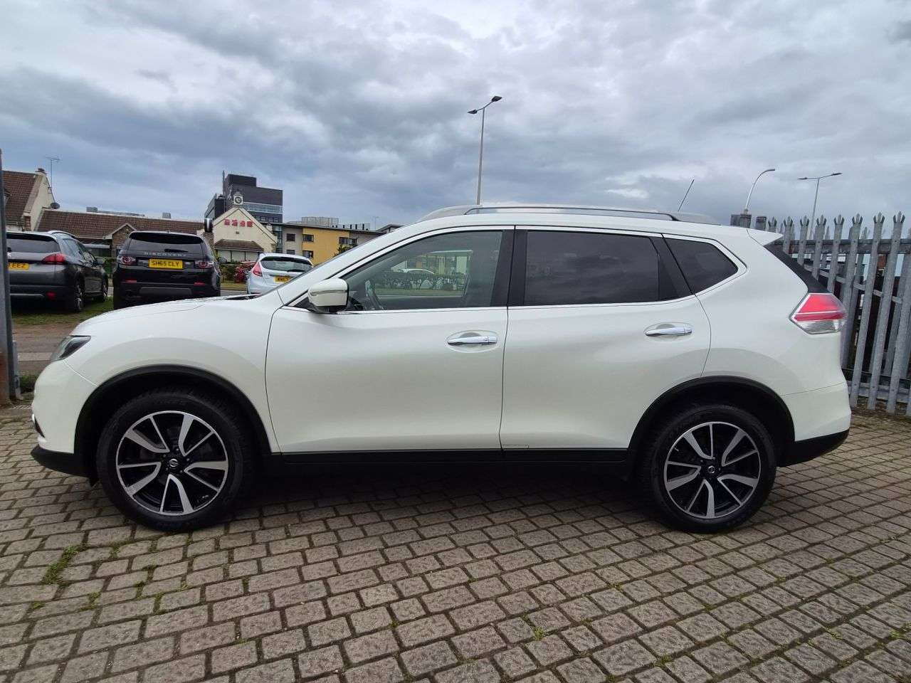 2015 NISSAN X-TRAIL 2015 NISSAN X-TRAIL