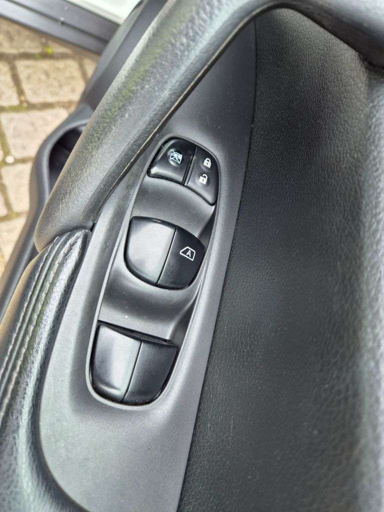 2015 NISSAN X-TRAIL 2015 NISSAN X-TRAIL
