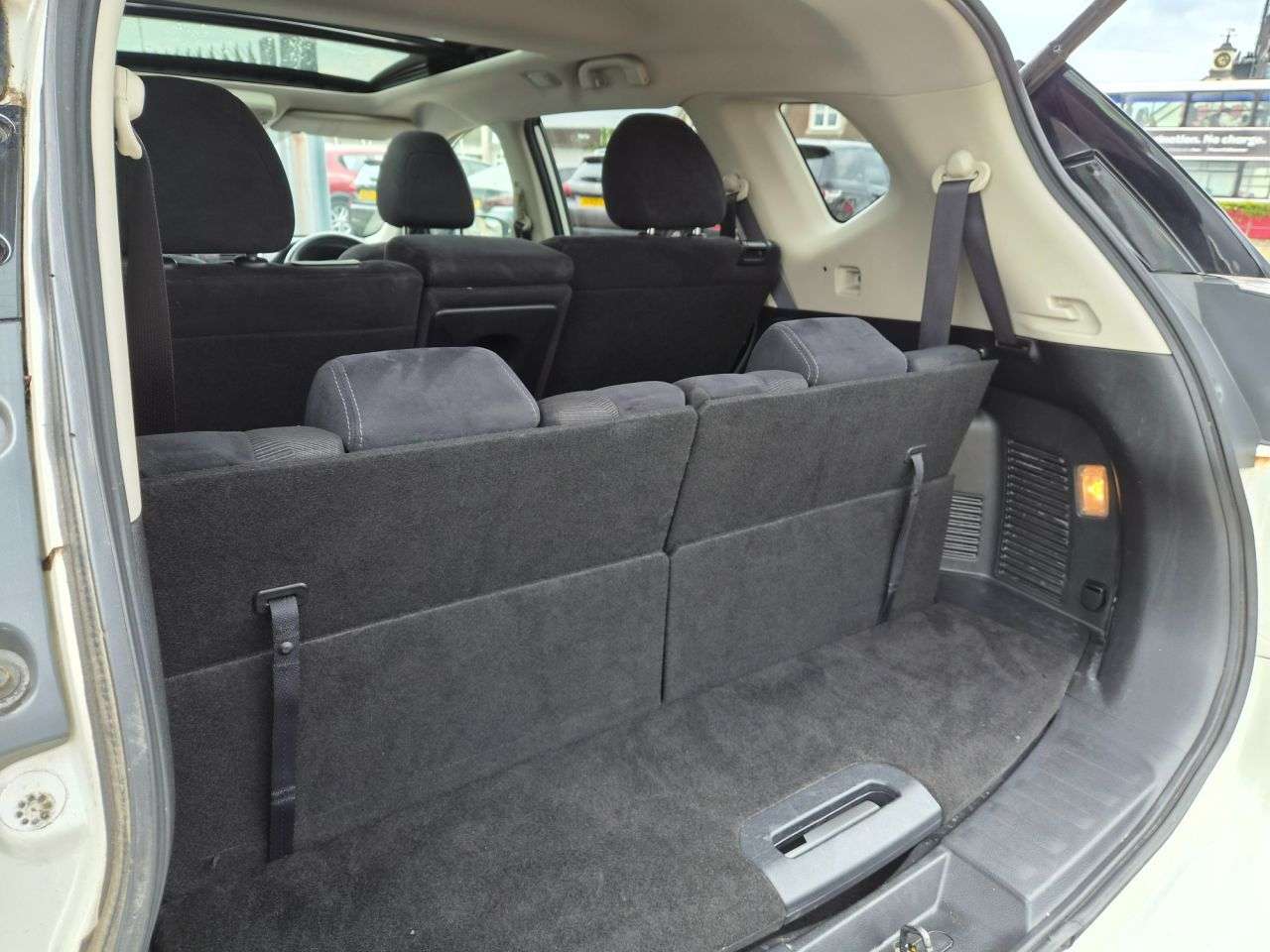 2015 NISSAN X-TRAIL 2015 NISSAN X-TRAIL