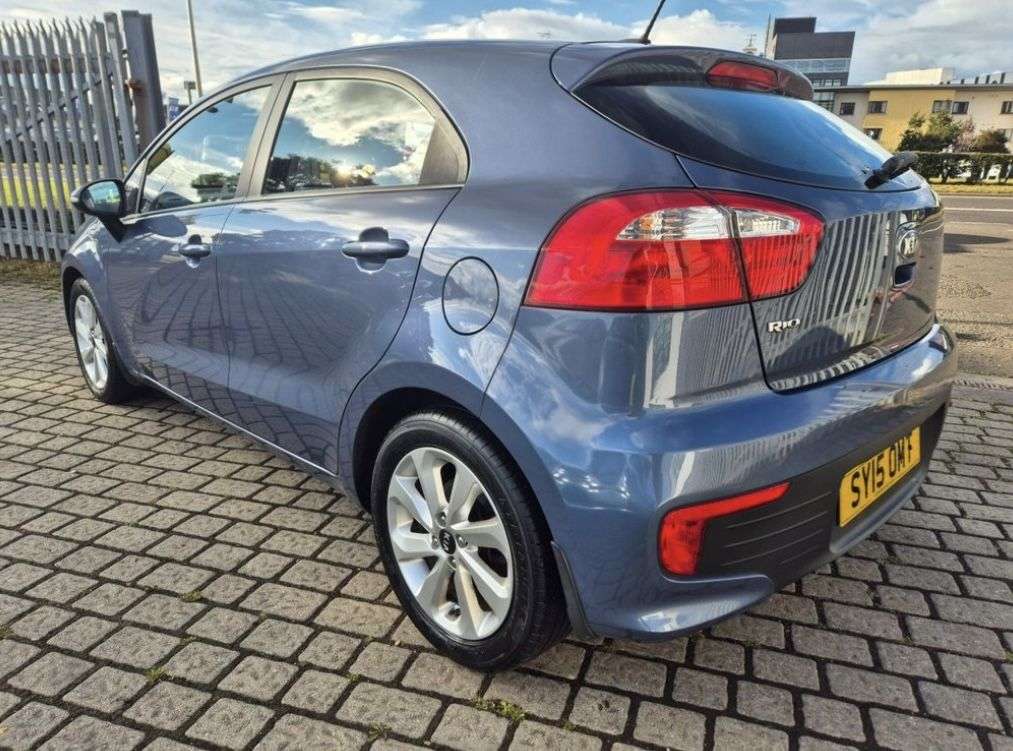 2015 KIA RIO 2015 KIA RIO