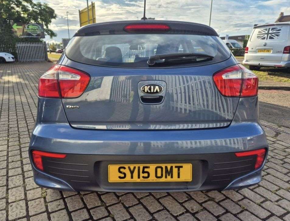 2015 KIA RIO 2015 KIA RIO