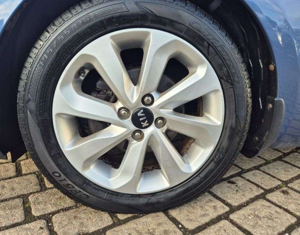 2015 KIA RIO 2015 KIA RIO