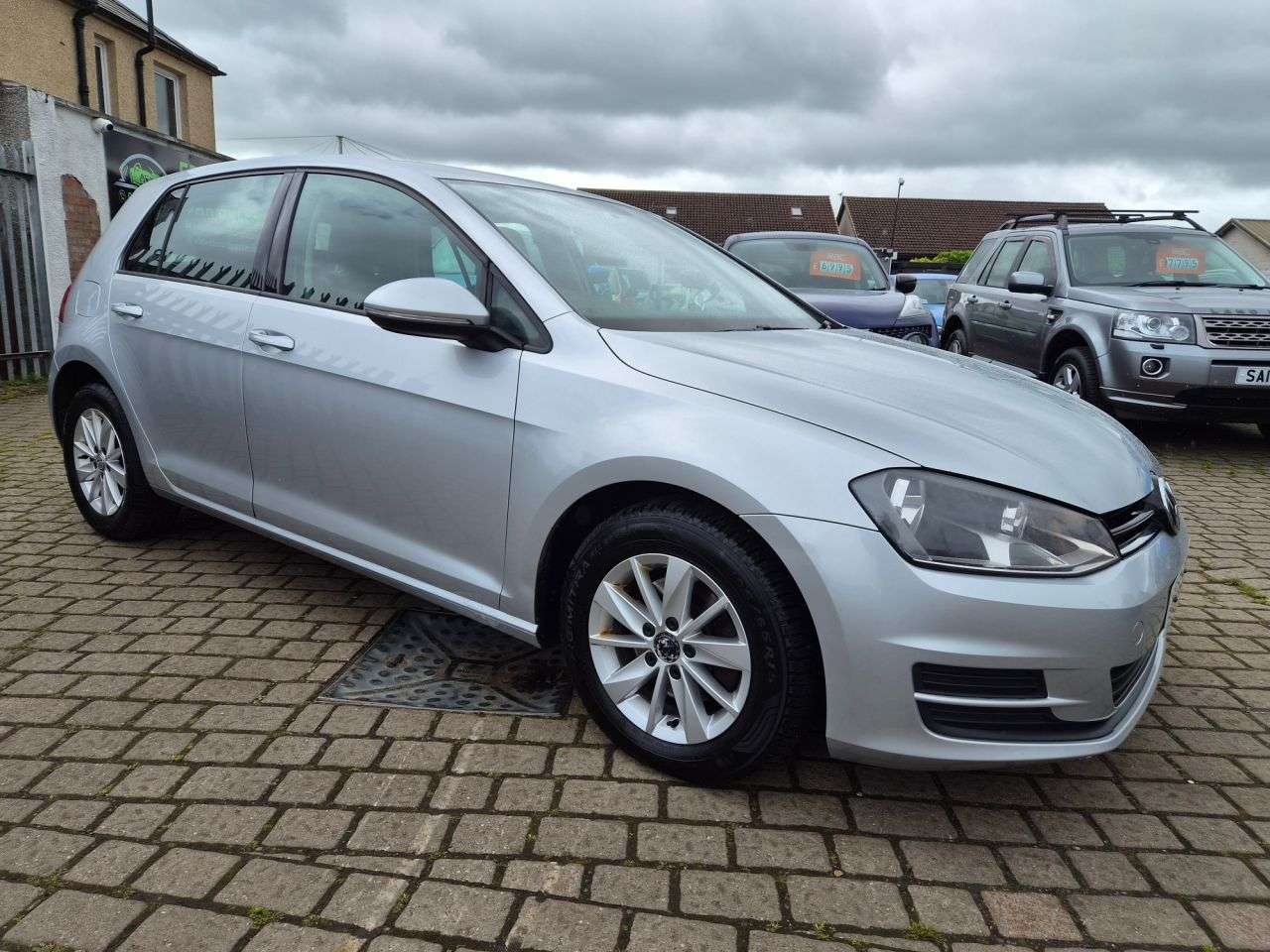 A 2015 VOLKSWAGEN GOLF TDI SE A 2015 VOLKSWAGEN GOLF TDI SE