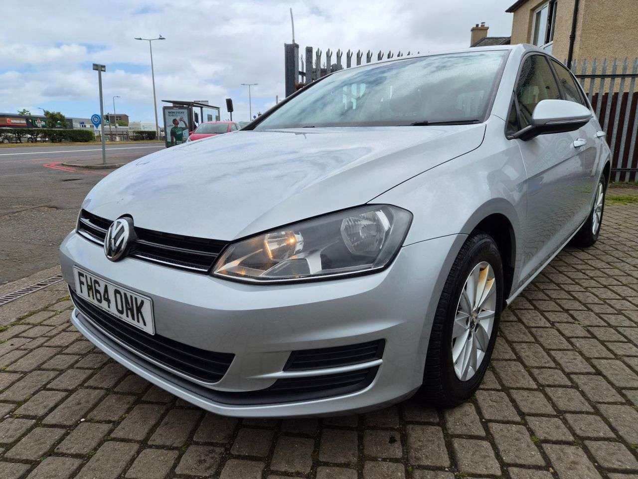 A 2015 VOLKSWAGEN GOLF TDI SE A 2015 VOLKSWAGEN GOLF TDI SE
