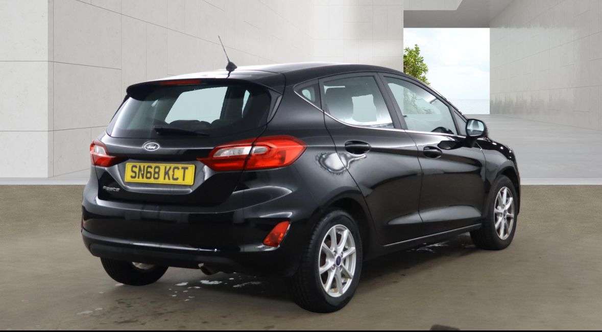 A 2019 FORD FIESTA 1.1 Ti-VCT Zetec Hatchback 5dr Petrol Manual Euro 6 (s/s) (85 ps) A 2019 FORD FIESTA 1.1 Ti-VCT Zetec Hatchback 5dr Petrol Manual Euro 6 (s/s) (85 ps)