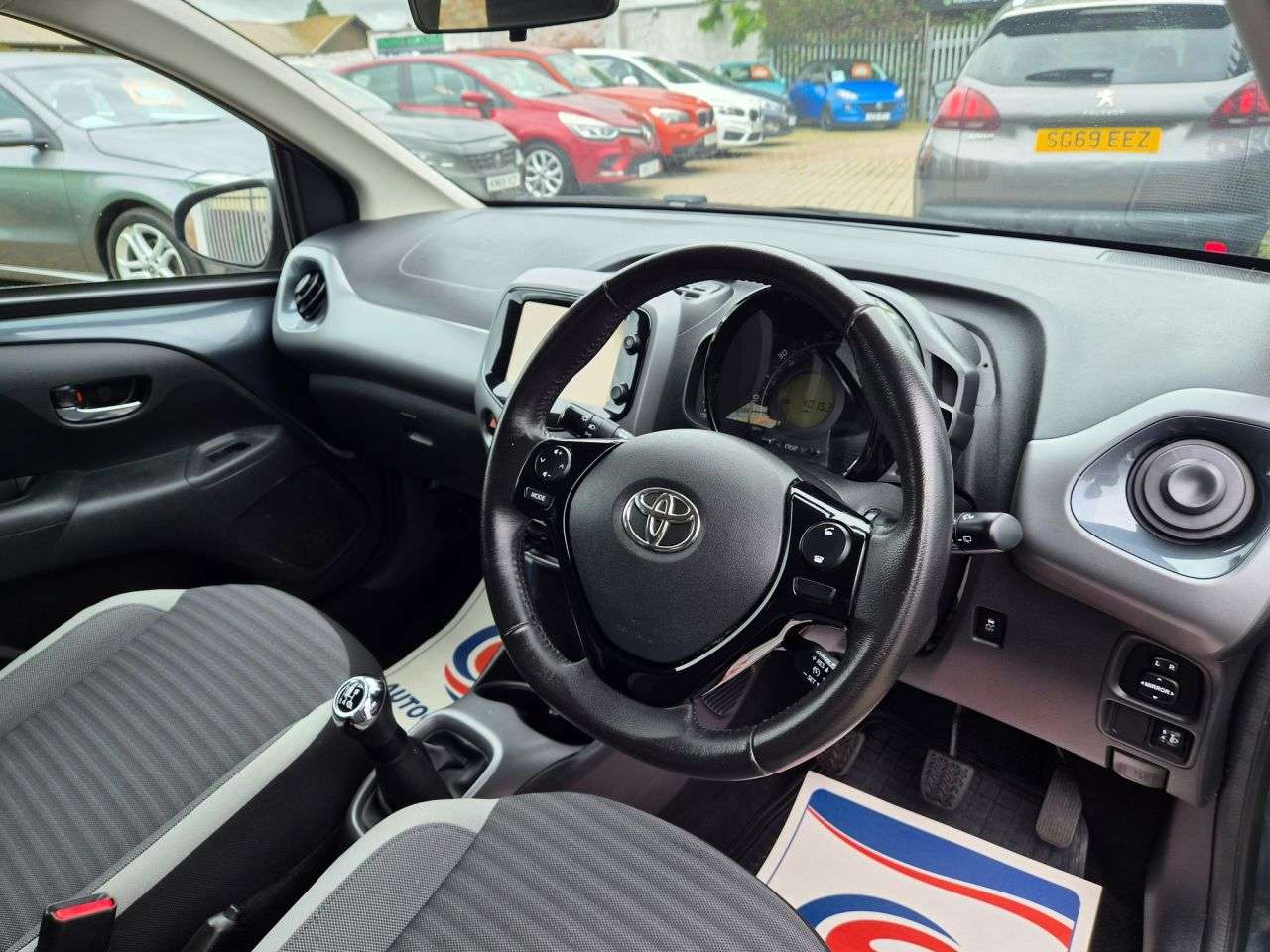 2019 TOYOTA AYGO 2019 TOYOTA AYGO