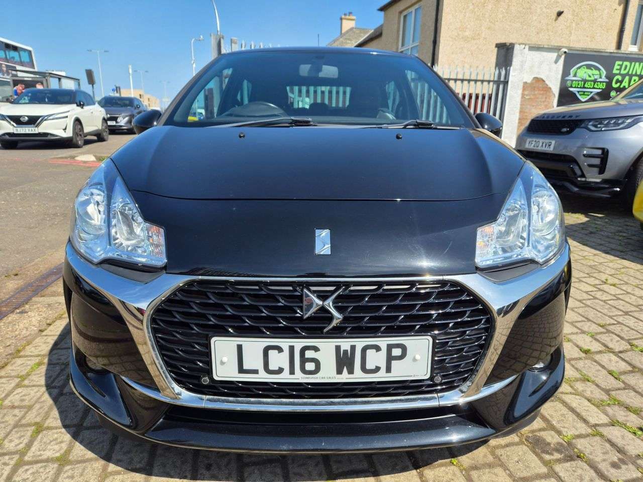 A 2016 DS AUTOMOBILES DS 3 1.6 BlueHDi Elegance Hatchback 3dr Diesel Manual Euro 6 (s/s) (100 ps) A 2016 DS AUTOMOBILES DS 3 1.6 BlueHDi Elegance Hatchback 3dr Diesel Manual Euro 6 (s/s) (100 ps)