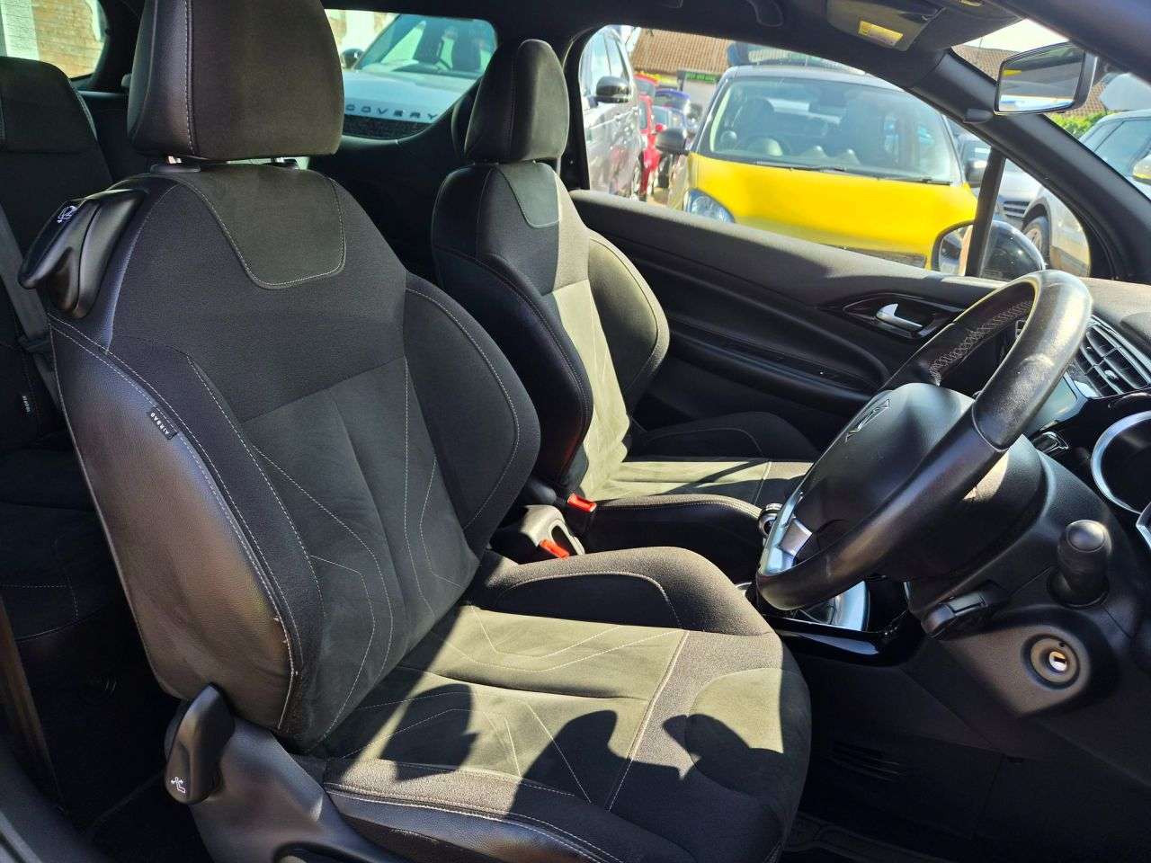 2016 DS AUTOMOBILES DS 3 2016 DS AUTOMOBILES DS 3