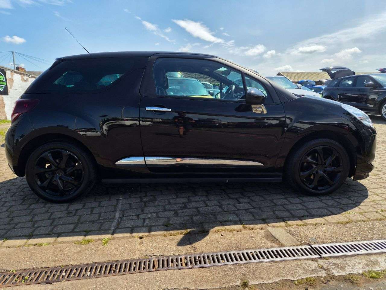 2016 DS AUTOMOBILES DS 3 2016 DS AUTOMOBILES DS 3