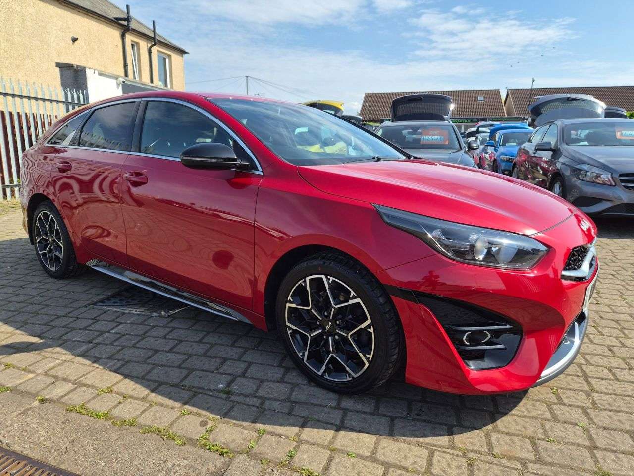 A 2021 KIA PROCEED 1.5 T-GDi GT-Line Shooting Brake 5dr Petrol Manual Euro 6 (s/s) (158 bhp) A 2021 KIA PROCEED 1.5 T-GDi GT-Line Shooting Brake 5dr Petrol Manual Euro 6 (s/s) (158 bhp)