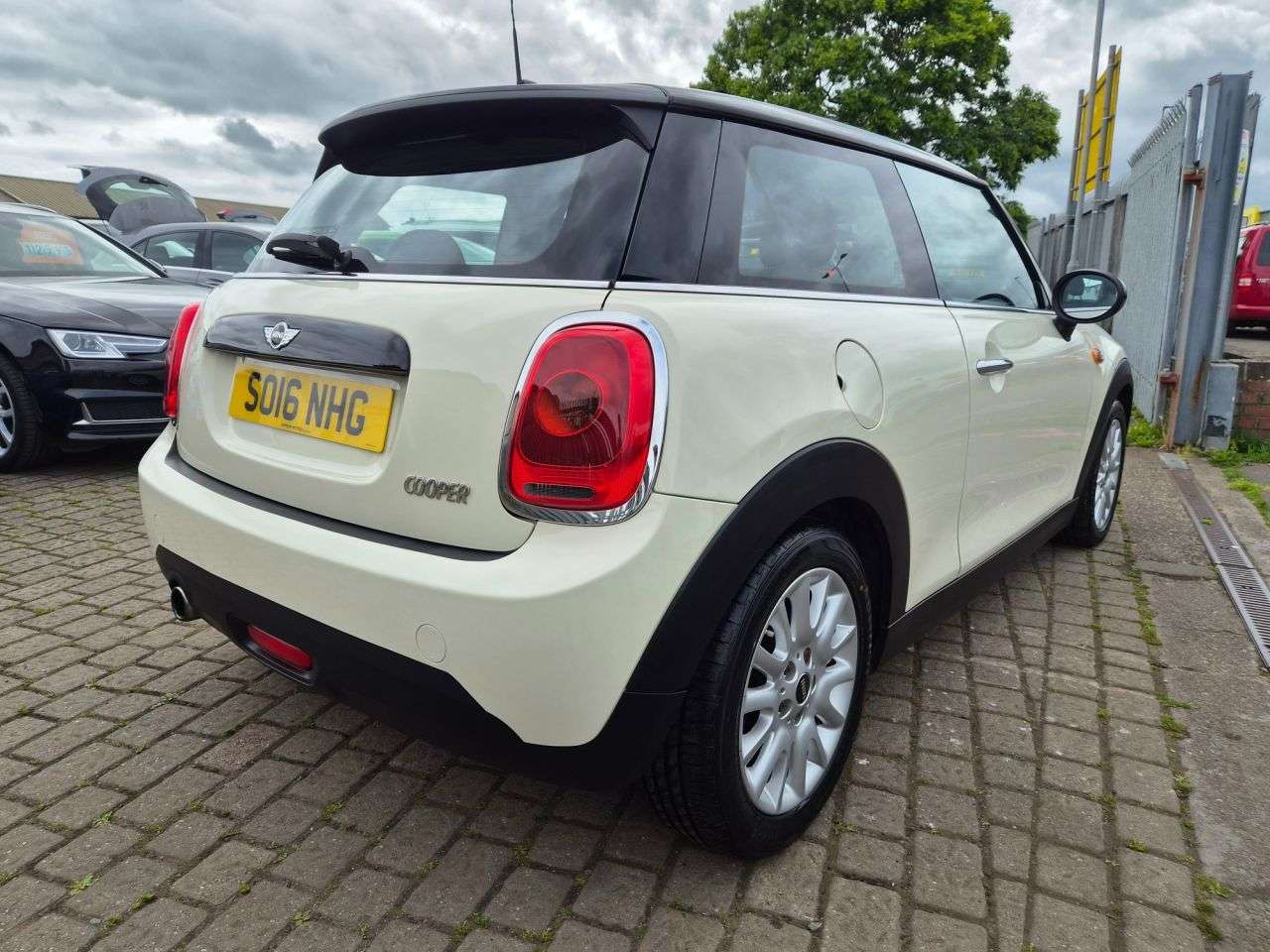 2016 MINI HATCH 2016 MINI HATCH