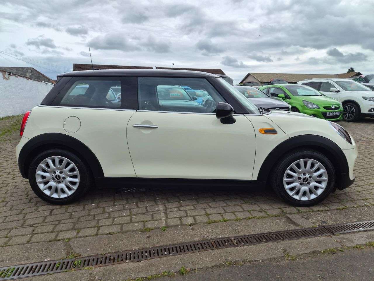 2016 MINI HATCH 2016 MINI HATCH
