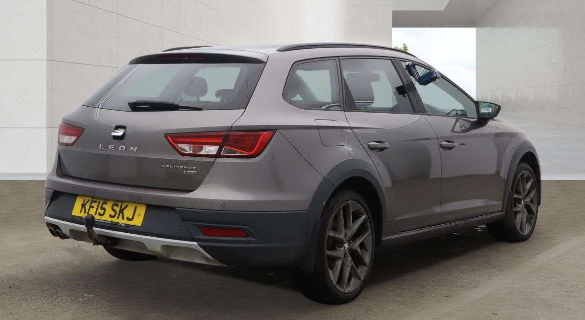 A 2015 SEAT LEON 2.0 TDI X-PERIENCE SE Technology Sport Tourer 5dr Diesel Manual 4WD Euro 6 A 2015 SEAT LEON 2.0 TDI X-PERIENCE SE Technology Sport Tourer 5dr Diesel Manual 4WD Euro 6