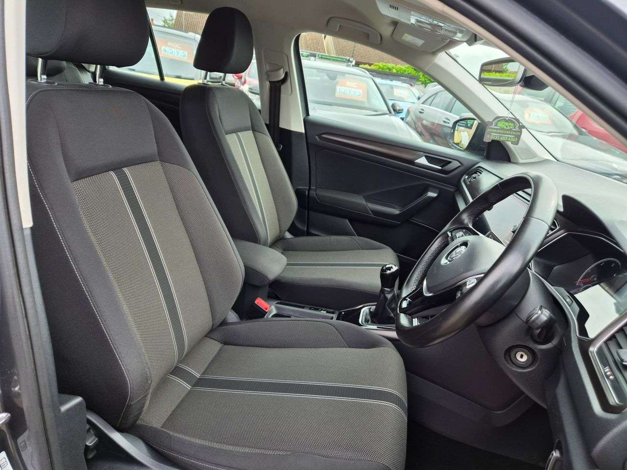2019 VOLKSWAGEN T-ROC 2019 VOLKSWAGEN T-ROC