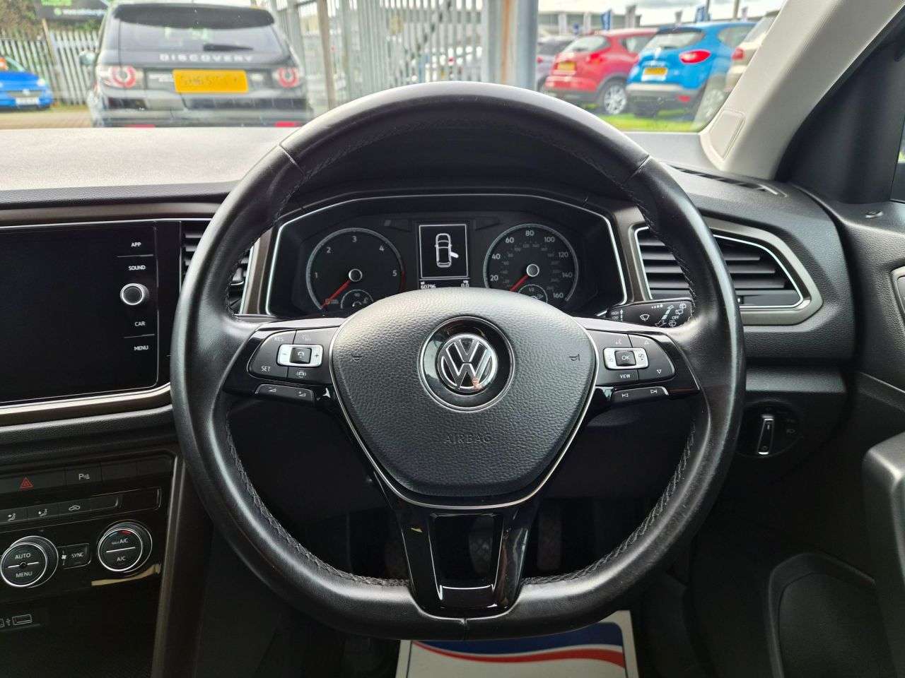 2019 VOLKSWAGEN T-ROC 2019 VOLKSWAGEN T-ROC