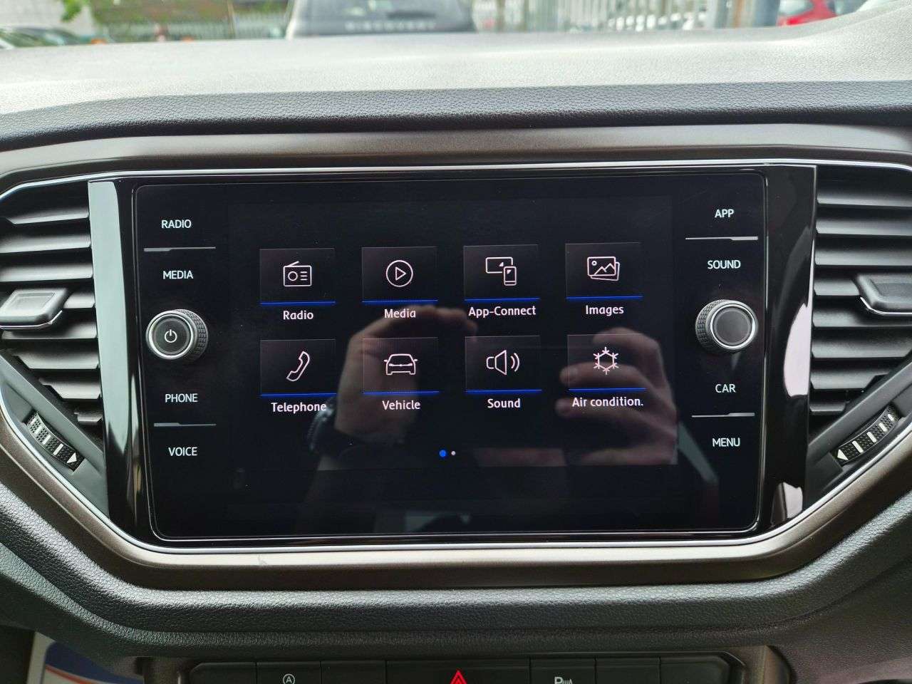 2019 VOLKSWAGEN T-ROC 2019 VOLKSWAGEN T-ROC