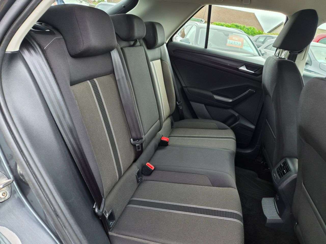 2019 VOLKSWAGEN T-ROC 2019 VOLKSWAGEN T-ROC